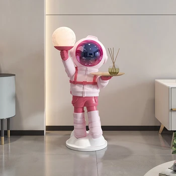 Astronautų statulos Didelė svetainė Dekoratyvinės skulptūros Lempų papuošalai TV spintelė Šoninio dėklo saugykla Astronautų namų dekoravimas