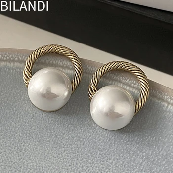 Bilandi Modern Jewelry 925 Sidabrinė adata Europos ir Amerikos dizainas Imituotas perlų auskaras moterims Vestuvių dovanos Karštas išpardavimas