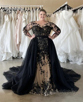 Gotikinė juoda vestuvinė suknelė Nėrinių aplikacijos ilgomis rankovėmis plius dydžio nuotakos chalatai V-Back nuimamas traukinys Vestido De Novia