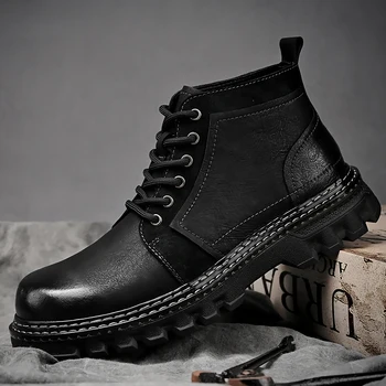 Natūralios odos vyriški batai Klasikiniai suvarstomi dizainerio rankų darbo kulkšnies batai Prabangaus prekės ženklo lauko darbo batai vyriškiems laisvalaikio batams