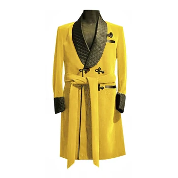 Vyriški geltoni kostiuminiai švarkai Juodas smailus atlapas su aksominiu diržu Jaunikis Smokingai Vakarienė Vakarėlių švarko komplektai Pagal užsakymą pagamintas paltas